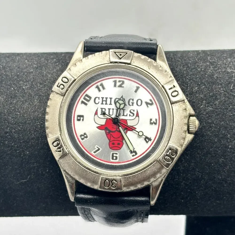 NBA Chicago Bulls Silver Men's Watch